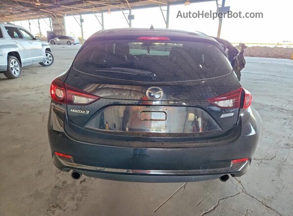 3MZBN1L34JM166944 2018 MAZDA 3 Черный Вид сзади