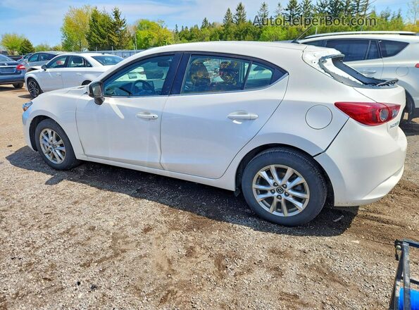 3MZBN1L76JM219257 2018 MAZDA 3 White Tył lewy