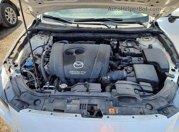 3MZBN1L76JM219257 2018 MAZDA 3 White Widok komory silnika