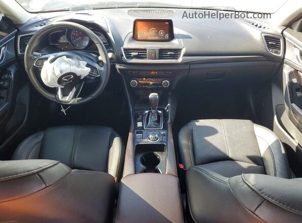 3MZBN1M38JM239893 2018 MAZDA 3 White Widok deski rozdzielczej