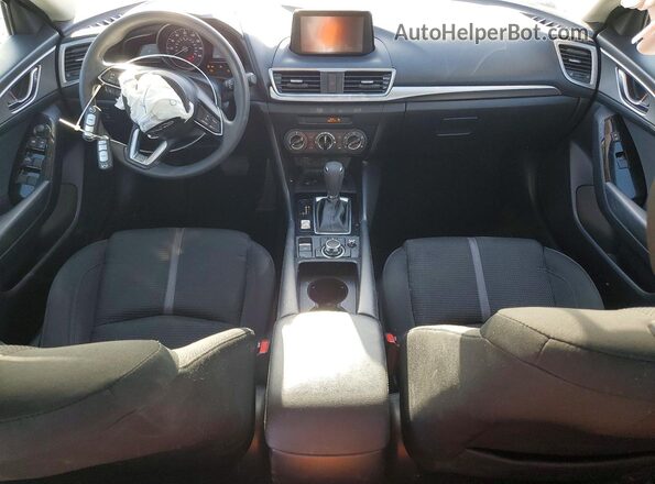 3MZBN1U73HM101952 2017 MAZDA 3 Серый Вид панели приборов