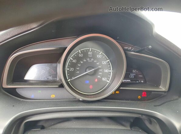 3MZBN1U77HM124392 2017 MAZDA 3 Белый Вид щитка приборов