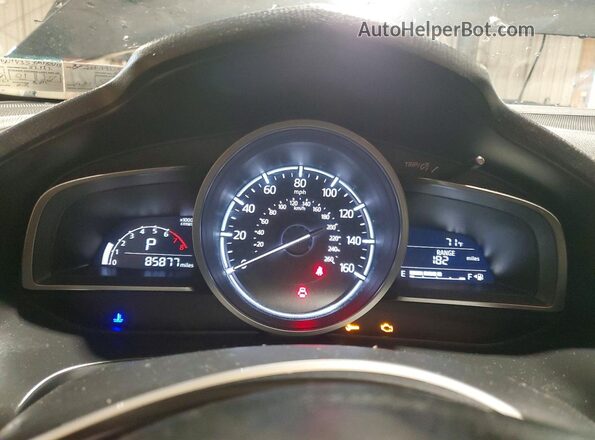 3MZBN1V35JM188125 2018 MAZDA 3 Black Vista del cuadro de instrumentos