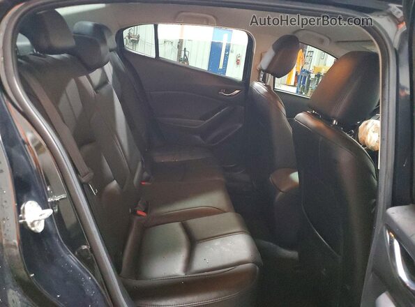 3MZBN1V35JM197469 2018 MAZDA 3 Черный Вид задних сидений
