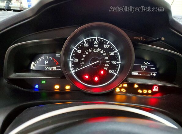 3MZBN1V35JM197469 2018 MAZDA 3 Черный Вид щитка приборов