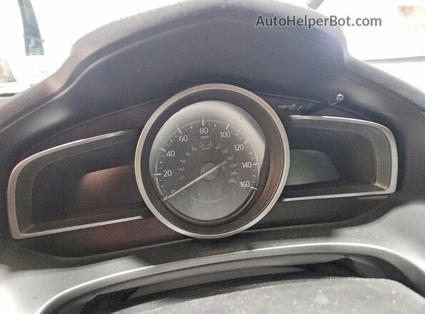 3MZBN1V35JM211970 2018 MAZDA 3 Серебряный Вид щитка приборов