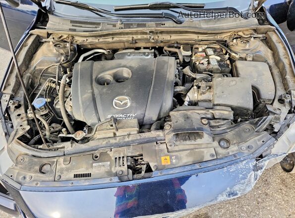 3MZBN1V35JM218238 2018 MAZDA 3 Blue Вид задньої частини салону