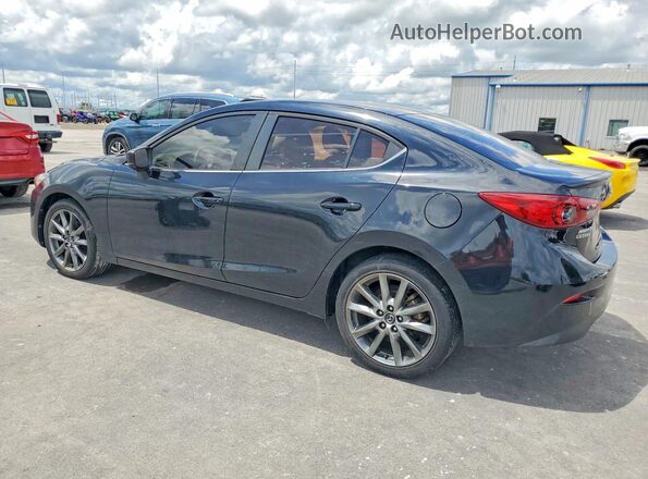 3MZBN1V3XJM257987 2018 MAZDA 3 Черный Задняя левая четверть