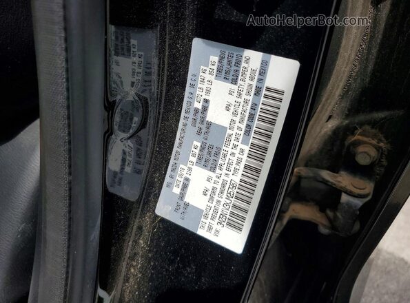 3MZBN1V3XJM257987 2018 MAZDA 3 Черный Вид подкапотного пространства