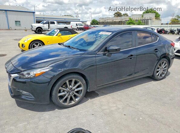 3MZBN1V3XJM257987 2018 MAZDA 3 Черный Передняя левая четверть