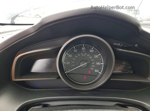 3MZBN1V3XJM257987 2018 MAZDA 3 Черный Вид щитка приборов