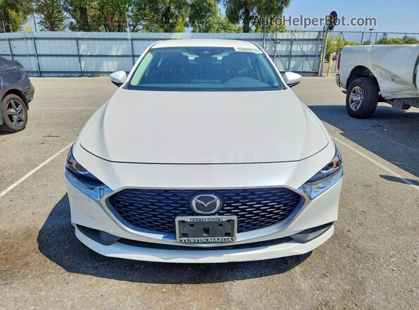 3MZBPAAL8NM301538 2022 MAZDA 3 Белый Вид спереди