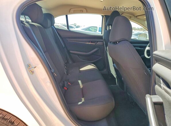 3MZBPAAM4SM468211 2025 MAZDA 3 Белый Вид задних сидений