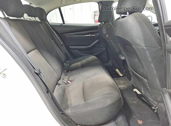 3MZBPABL4LM130573 2020 MAZDA 3 Белый Вид задних сидений