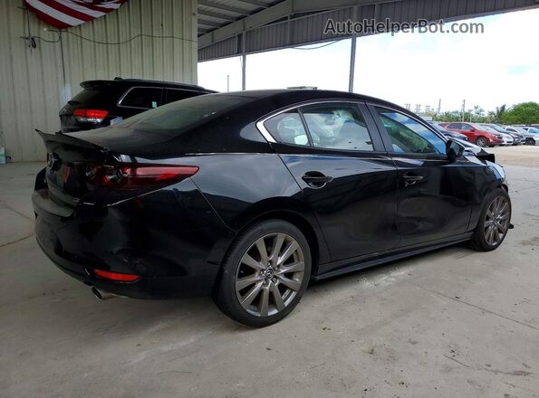 3MZBPABM0MM208017 2021 MAZDA 3 Черный Задняя правая четверть