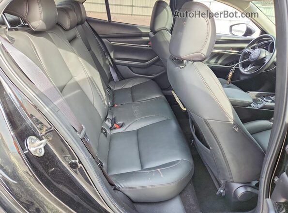 3MZBPACMXRM401054 2024 MAZDA 3 Черный Вид задних сидений