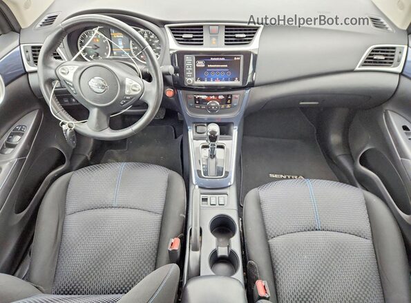 3N1AB7AP0KY219555 2019 NISSAN SENTRA Silver Widok deski rozdzielczej