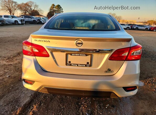 3N1AB7AP0KY240499 2019 NISSAN SENTRA Серебряный Вид сзади