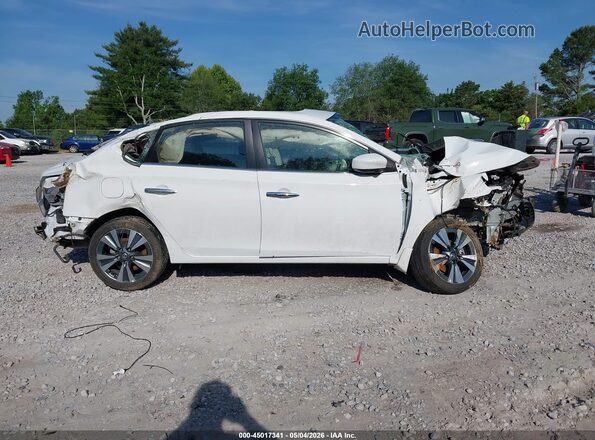 3N1AB7AP1KY405332 2019 NISSAN SENTRA White Սալոնի հետևի տեսք