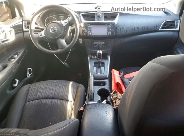 3N1AB7AP2JY233200 2018 NISSAN SENTRA Черный Вид панели приборов