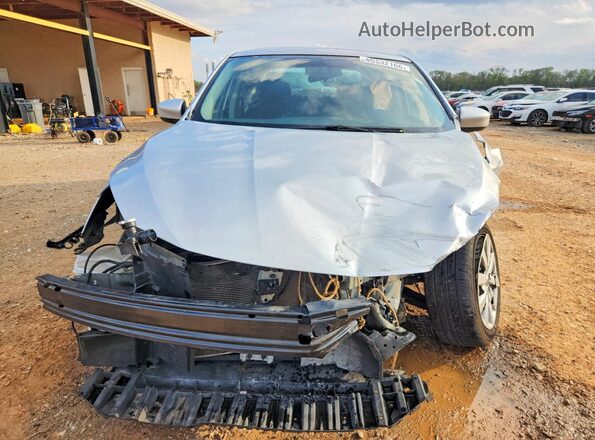 3N1AB7AP3HY269052 2017 NISSAN SENTRA Серебряный Вид спереди