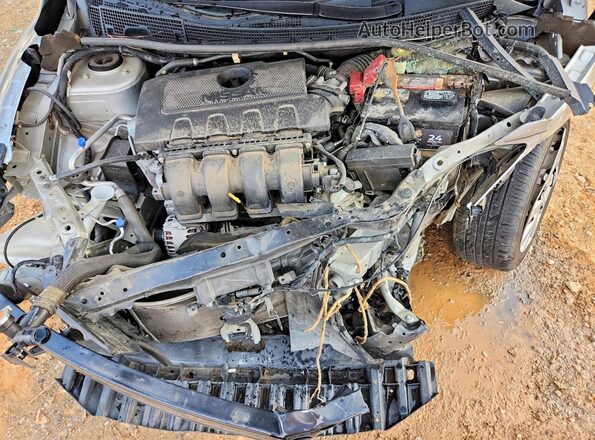 3N1AB7AP3HY269052 2017 NISSAN SENTRA Серебряный Вид задней части салона