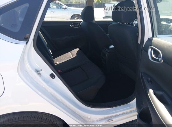 3N1AB7AP3JL647275 2018 NISSAN SENTRA White VIN կոդի պիտակի տեսք