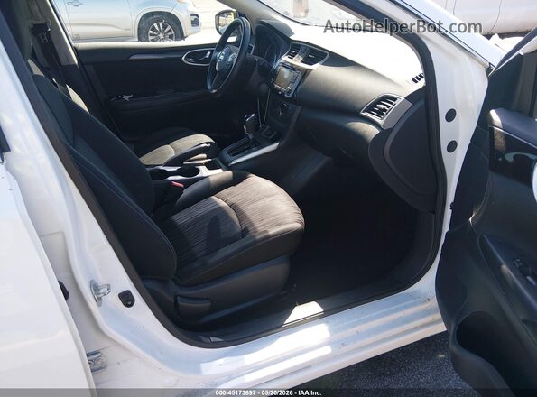 3N1AB7AP3JL647275 2018 NISSAN SENTRA White Սալոնի դիմացի տեսք