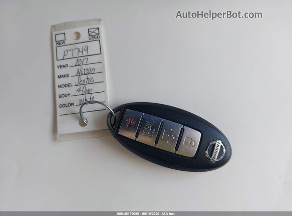 3N1AB7AP4HY210673 2017 NISSAN SENTRA White Dashboard view