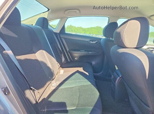 3N1AB7AP4KY219512 2019 NISSAN SENTRA Серый Вид задних сидений
