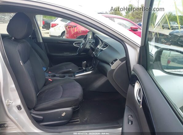 3N1AB7AP5KY328982 2019 NISSAN SENTRA Silver Սալոնի դիմացի տեսք