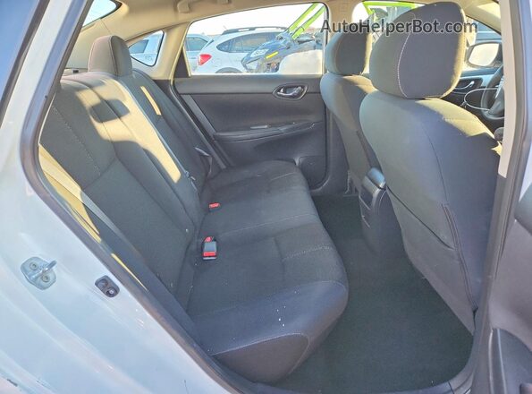 3N1AB7AP7GY288024 2016 NISSAN SENTRA White Vista de los asientos traseros