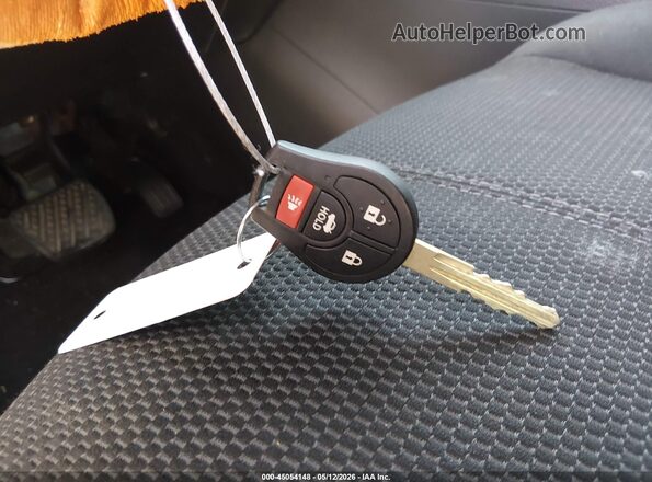3N1AB7AP7HY339958 2017 NISSAN SENTRA Белый Вид панели приборов