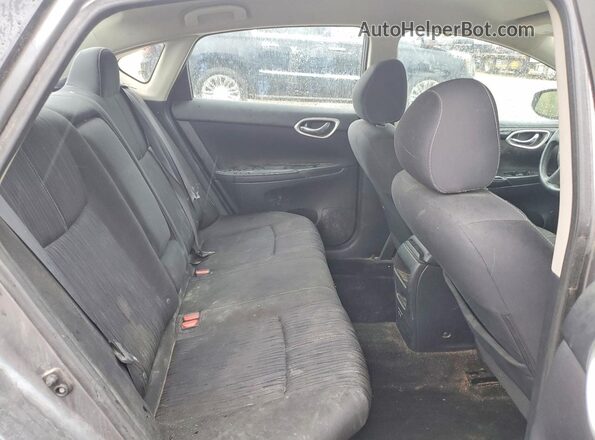 3N1AB7AP7JL622072 2018 NISSAN SENTRA Gray Rear seats view
