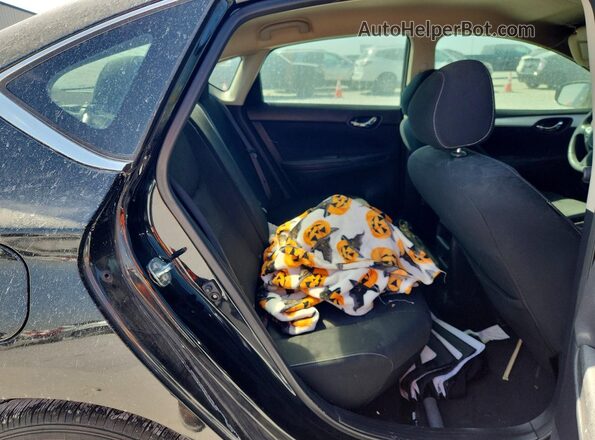 3N1AB7AP7KY454583 2019 NISSAN SENTRA Black უკანა სავარძლების ხედი