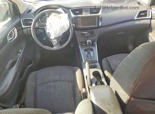 3N1AB7AP7KY455362 2019 NISSAN SENTRA White Widok deski rozdzielczej