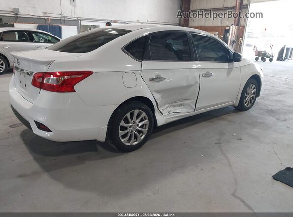 3N1AB7AP8HY282525 2017 NISSAN SENTRA Белый Задняя правая четверть