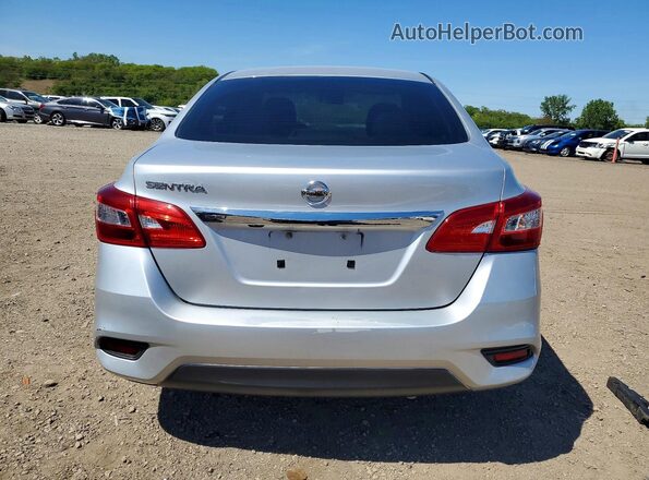 3N1AB7AP8JY332507 2018 NISSAN SENTRA Silver Widok z tyłu