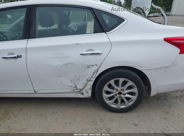 3N1AB7AP9JY211792 2018 NISSAN SENTRA White Front view