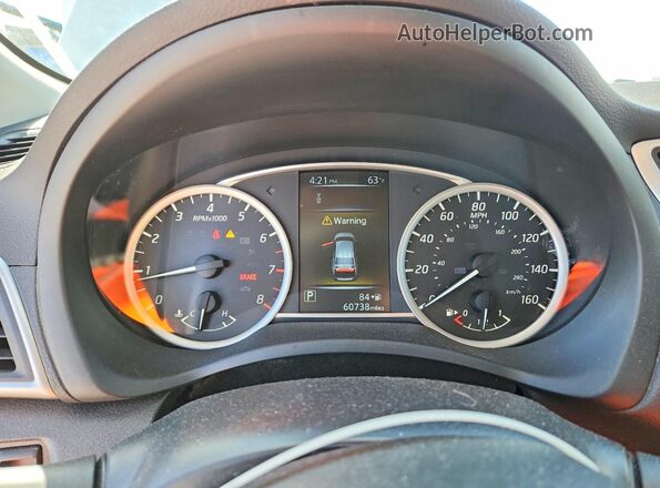3N1AB7AP9JY232612 2018 NISSAN SENTRA White Widok zestawu wskaźników
