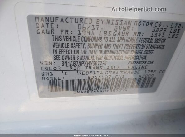 3N1AB7APXHY357774 2017 NISSAN SENTRA Белый Вид подкапотного пространства