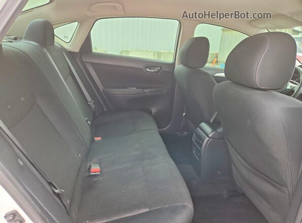 3N1AB7APXKY237321 2019 NISSAN SENTRA White Widok tylnych siedzeń