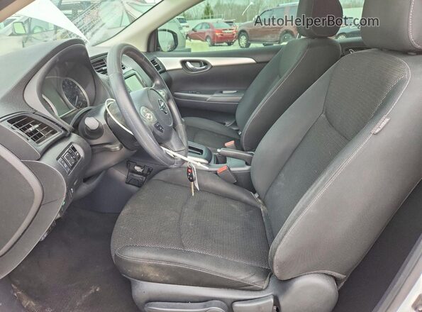 3N1AB7APXKY237321 2019 NISSAN SENTRA White Widok wnętrza z przodu