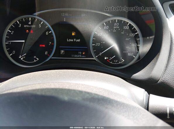 3N1AB7APXKY318304 2019 NISSAN SENTRA Red Widok tylnych siedzeń