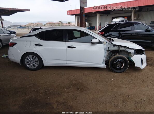 3N1AB8BV6RY377654 2024 NISSAN SENTRA Белый Вид задней части салона