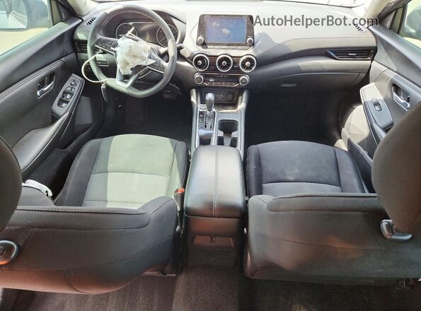 3N1AB8CV2RY272141 2024 NISSAN SENTRA Silver Вид панелі приладів