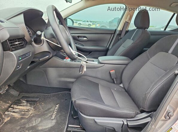 3N1AB8CV3SY217896 2025 NISSAN SENTRA Gray Front interior view