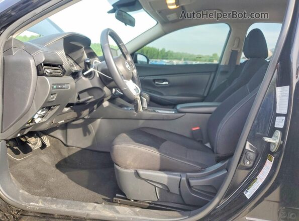 3N1AB8CV4MY246682 2021 NISSAN SENTRA Черный Вид салона спереди