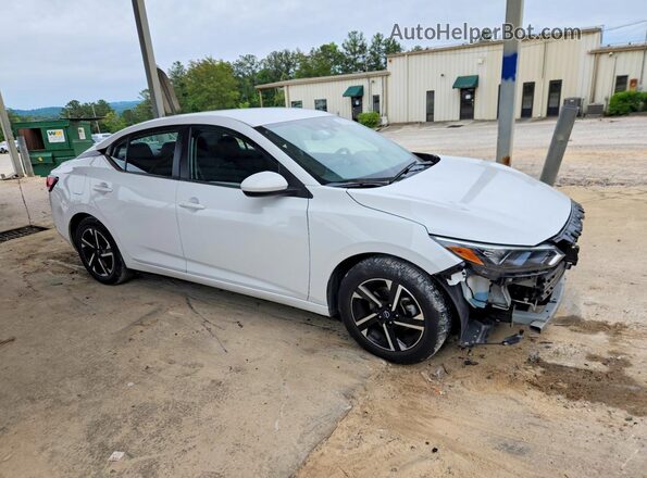 3N1AB8CV7RY254539 2024 NISSAN SENTRA Белый Передняя правая четверть