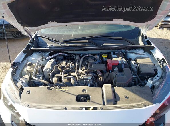 3N1AB8CV7RY268828 2024 NISSAN SENTRA Белый Вид сзади